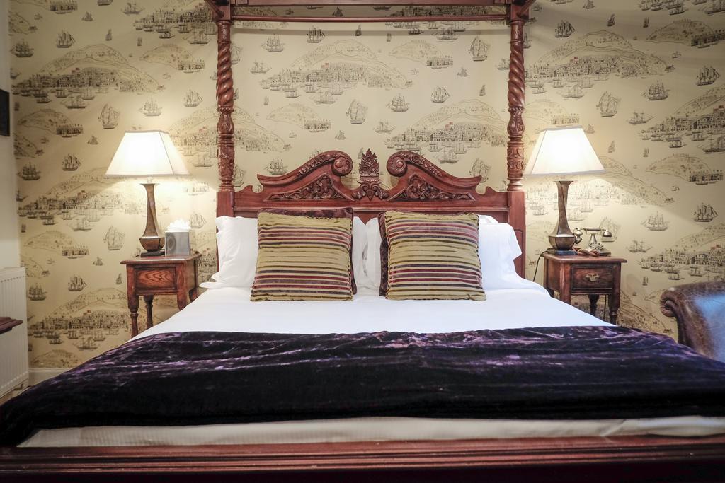 Wykeham Arms Hotel Winchester Eksteriør billede
